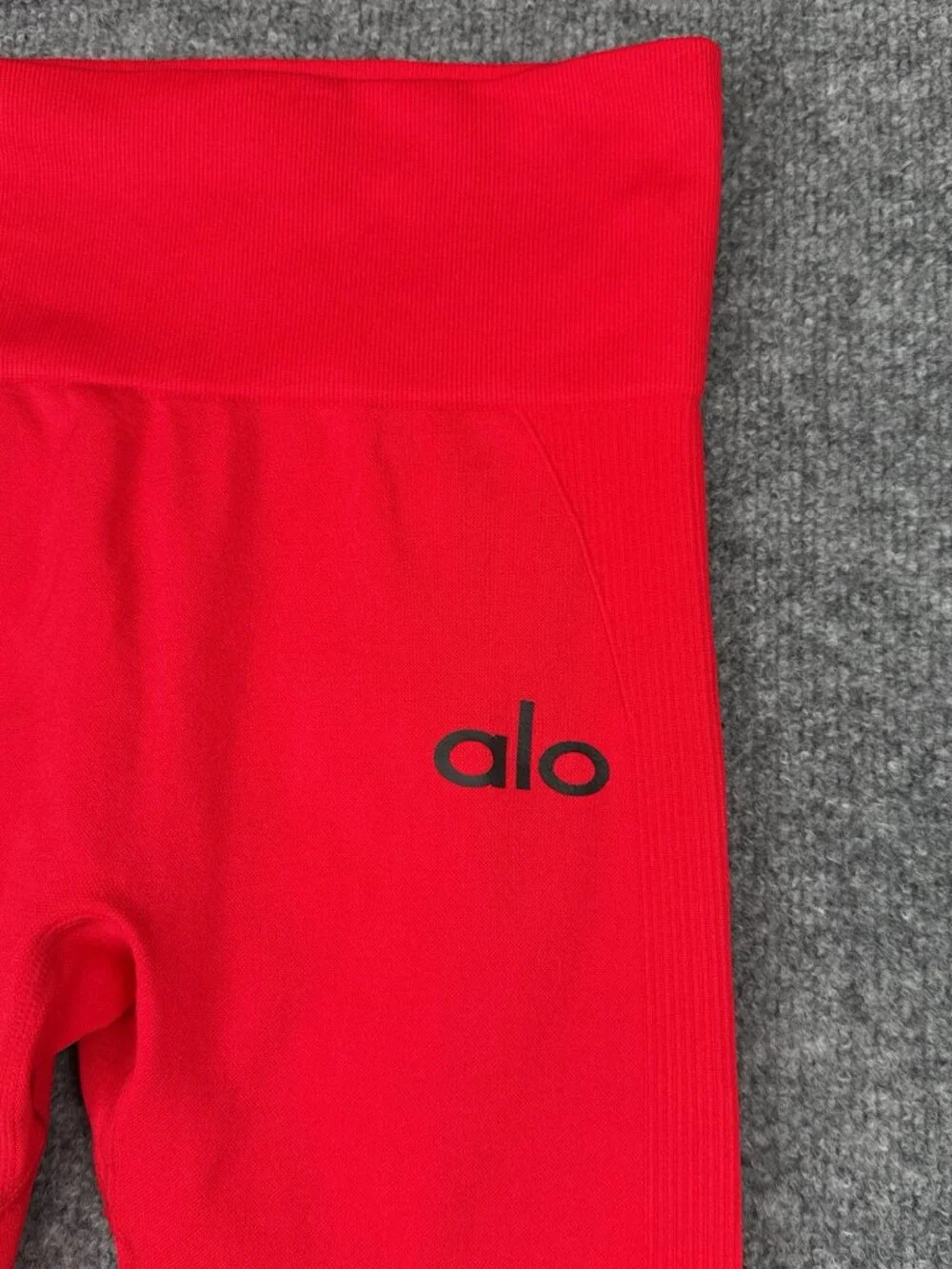 Alo Yoga LEG09 Ribbed High Waist Leggings Red Size M Excellent